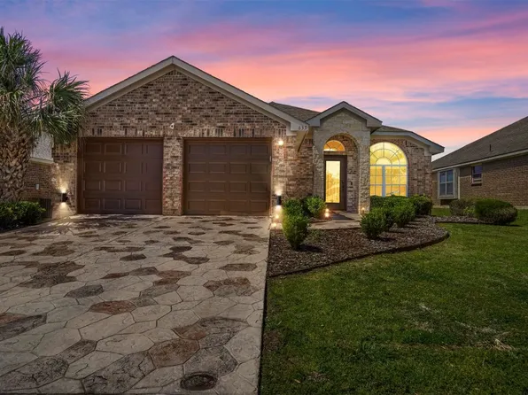 635 Owen Trl, Grand Prairie, TX 75051