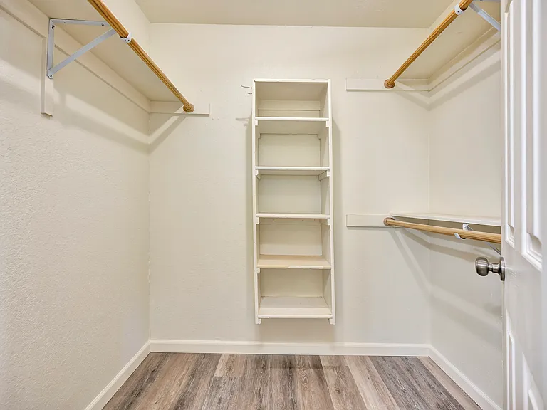 4729 Oarlock Dr — Photo 17