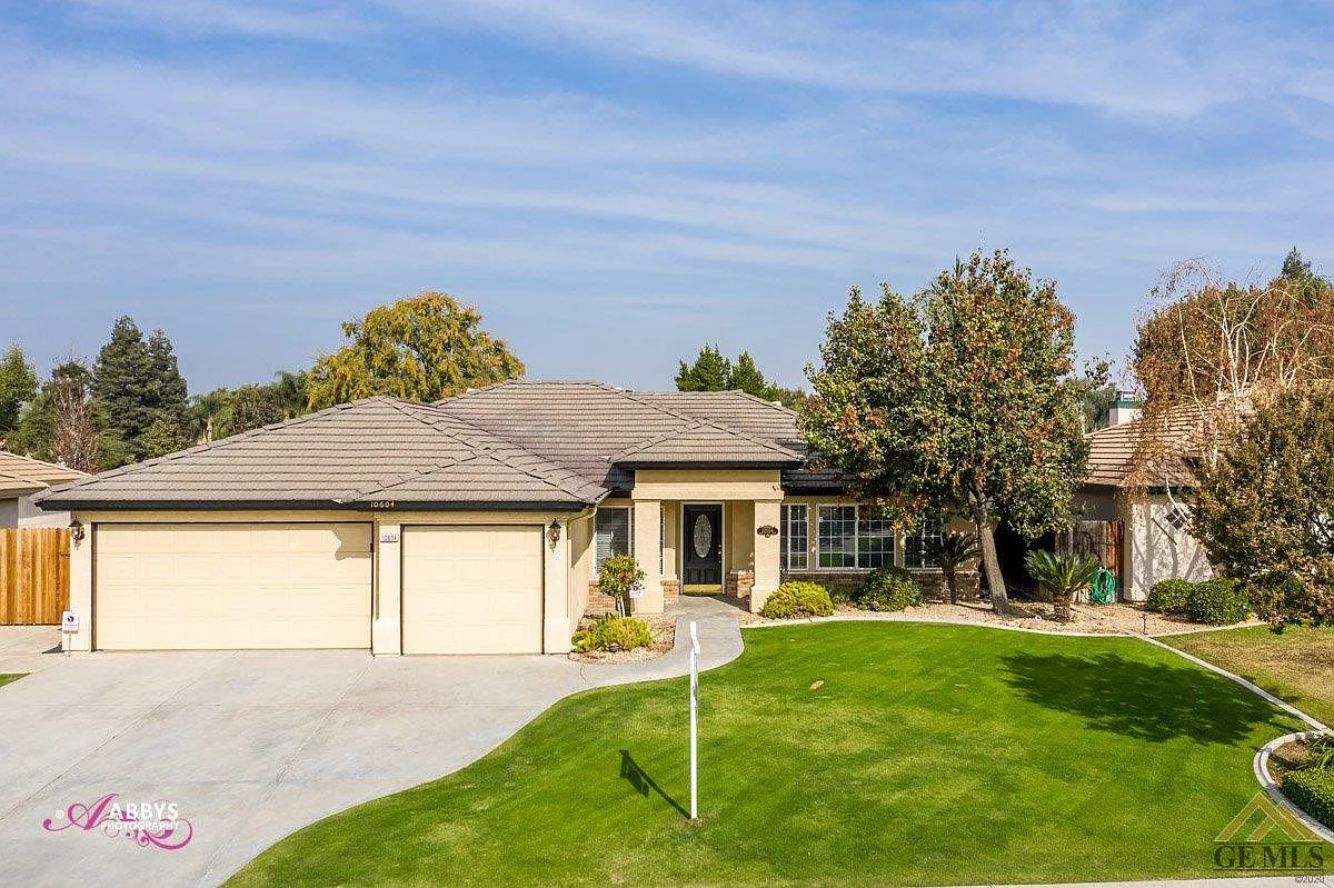 10604 Mersham Hill Dr photo 1