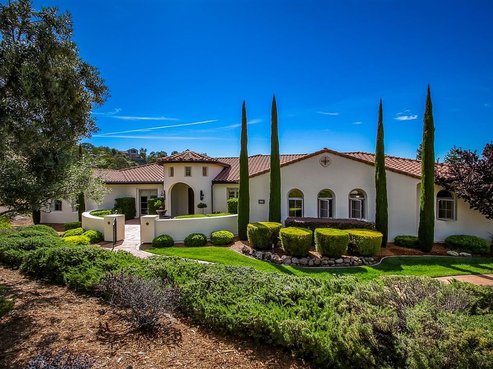 1st image of 3324 Vista De Madera