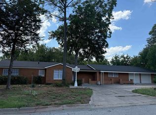 3005 Moffett Ave, Wichita Falls, TX 76308
