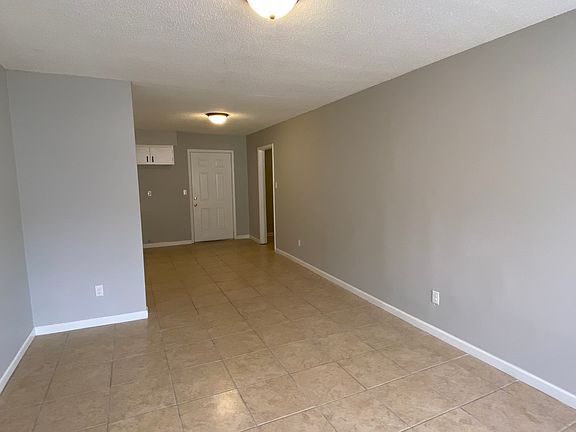 4th image of 5343 Clinchport Cir