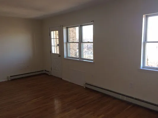 Rented by Tri Boro Terrace Realty | media 10