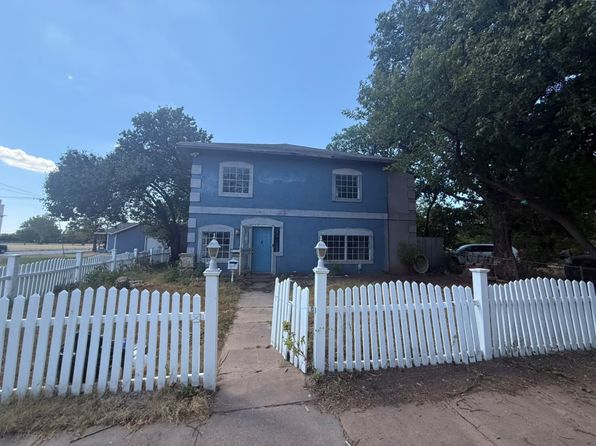 1606 Austin St