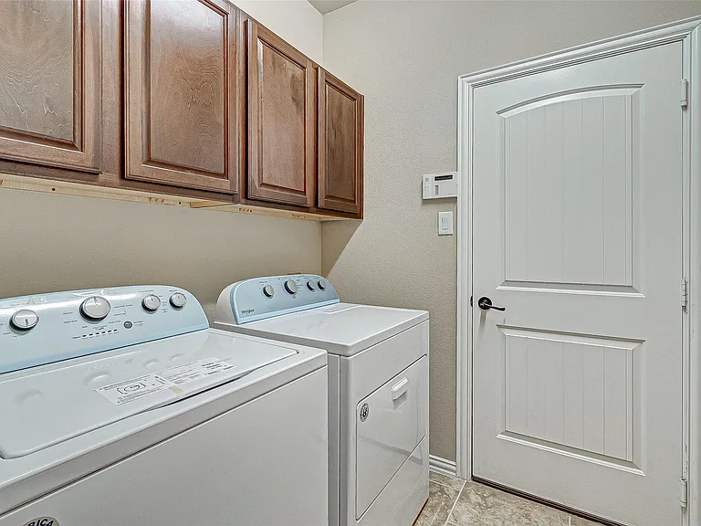 4814 Sequoia Park Ln — Photo 18