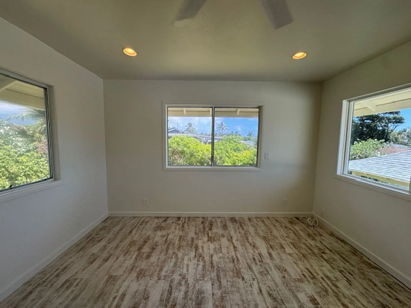For Rent - Waimanalo Beach Lots 41-023 Alaihi St. — Photo 2