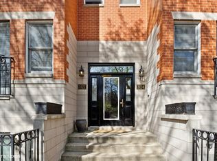 3122 N Seminary Ave #3, Chicago, IL 60657