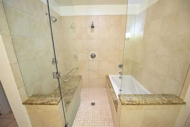 2950 McKinney Ave #ID641181 — Photo 5