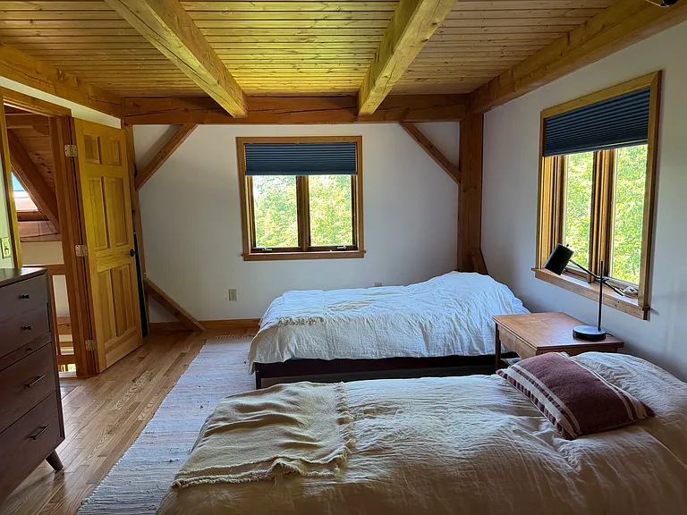 Second bedroom with double beds