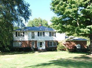 2319 Chatham Rd, Akron, OH 44313