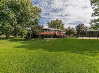 3905 Highway 382 NE, Solon, IA 52333