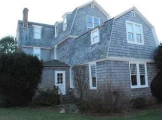 1 Gin Ln, Southampton, NY 11968