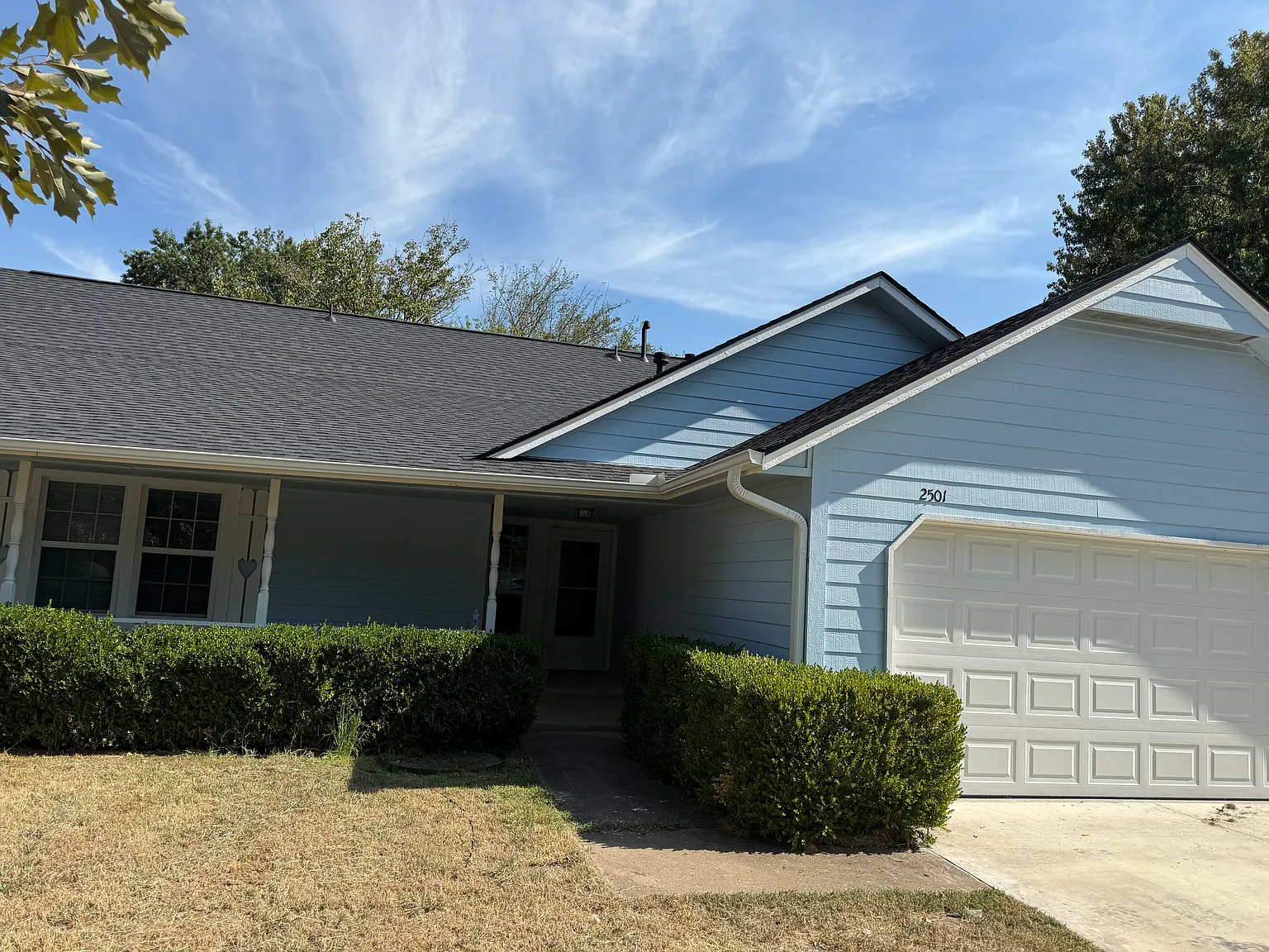 3 bed, 1814 sqft, $2,200 — Photo 1