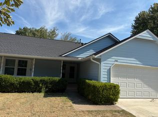 2501 W Roanoke St, Broken Arrow, OK 74011