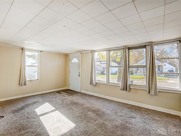 4th image of 2150 Kensington Dr