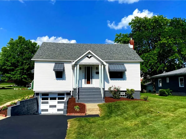 118 Delaware Ave, Scottdale, PA 15683