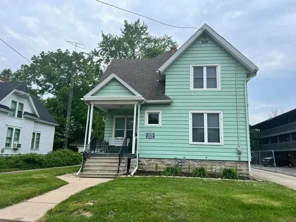 842 Vine Ave, Oshkosh, WI 54901