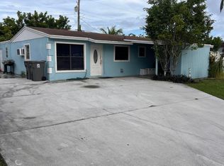 5776 Gramercy Dr, West Palm Beach, FL 33407