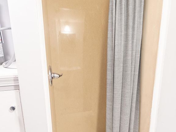 5th image of 130 Lander St #1