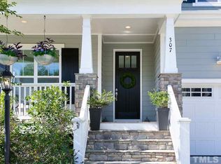 307 Old Piedmont Cir, Chapel Hill, NC 27516
