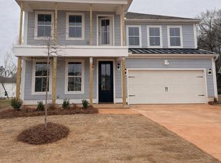 3 Snader Cir, Simpsonville, SC 29681