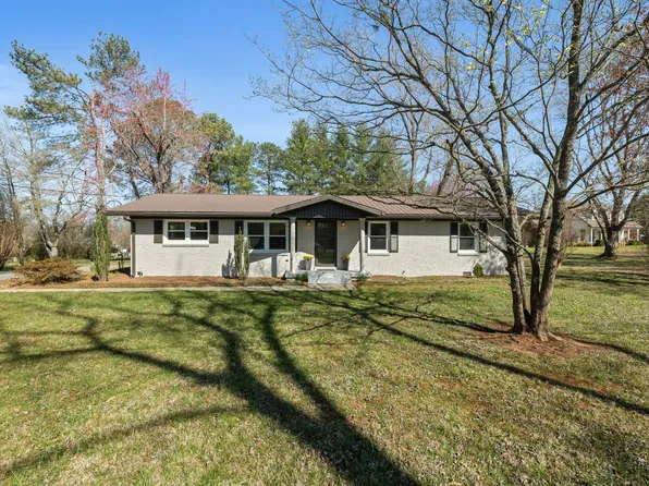 2307 Irby Ln, Murfreesboro, TN 37127