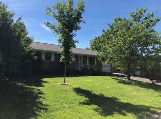 514 Paradise St, Greenville, KY 42345