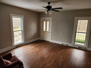 2326 Three Rod Rd, East aurora, NY 14052