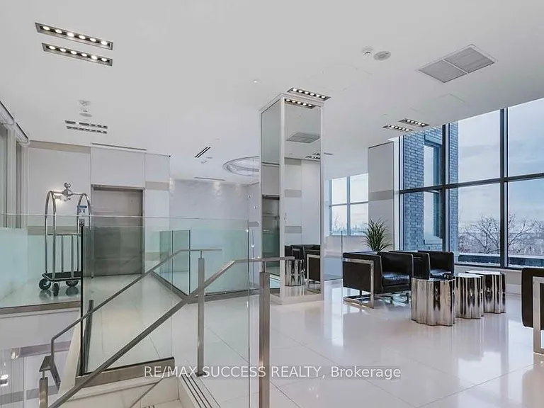 110 Marine Parade Dr #1009 — Photo 3
