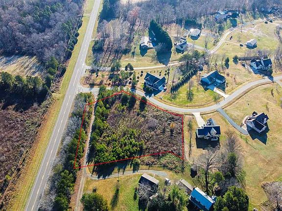 5th image of 6107 Apple Orchard Dr
