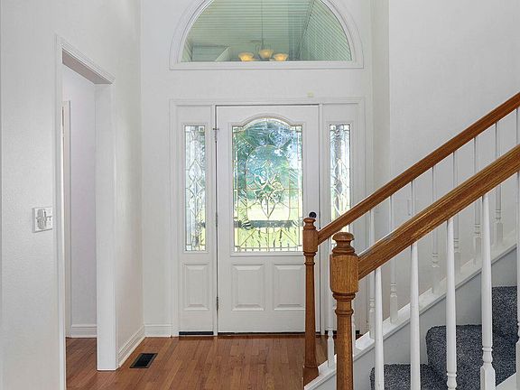 5th image of 2732 S Farm Road 241