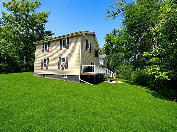 2nd image of 1300 Croton Rd