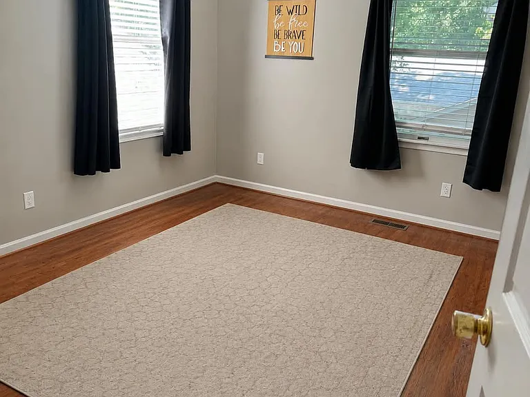 108 Moss Ct #1 — Photo 24