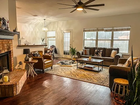 5133 Indian Valley Dr — Photo 5