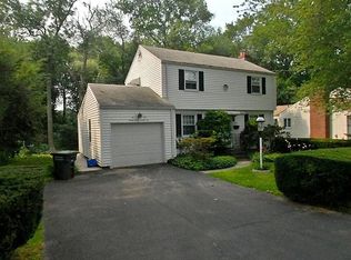 3795 Old Town Rd, Bridgeport, CT 06606