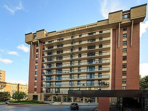 1st image of 50 Longwood Ave APT 320