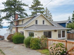 18826 Soundview Dr NW, Stanwood, WA