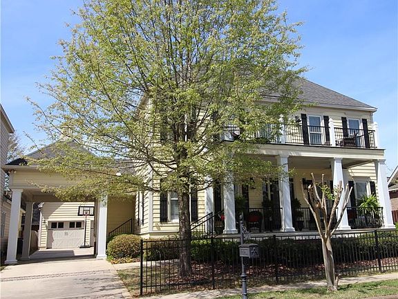 2nd image of 104 Mantlewood Ct