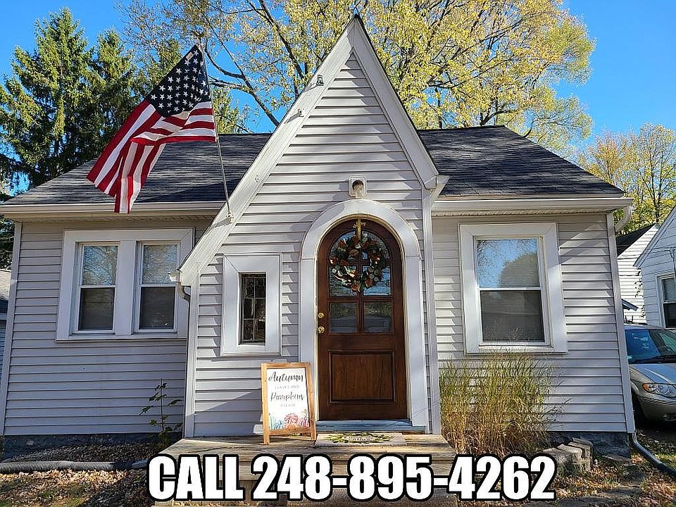 1st image of 3270 Seebaldt Ave