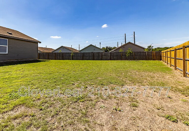 4407 Grassland Pass — Photo 33