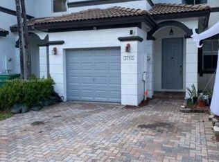 7712 NW 116th Pl, Doral, FL 33178