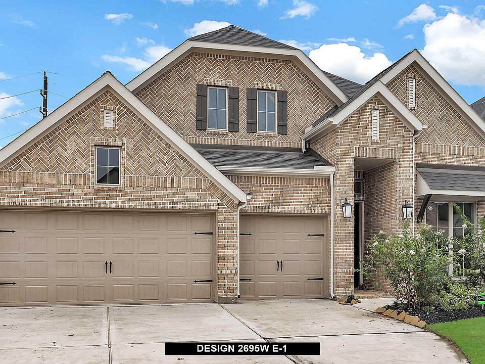 1st image of 31130 Crescent Hill Dr