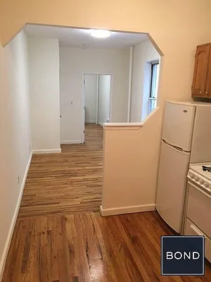 Rented by Bond New York | media 9