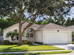 2157 Spring Creek Cir NE, Palm Bay, FL 32905