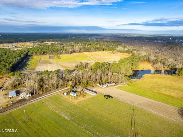 268 Willis Farm Road, Newport, NC 28570
