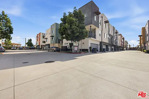 9942 Artesia Blvd #704 Photo 1
