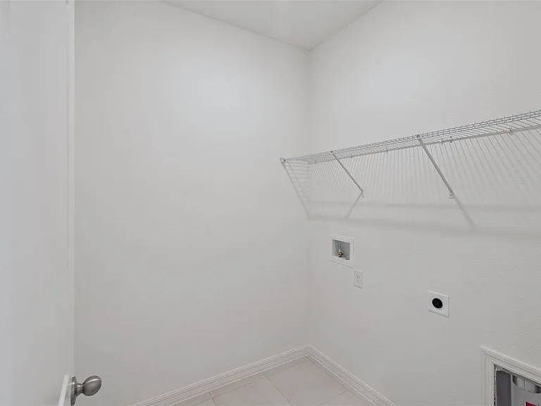 338 Ridgemark Ave — Photo 24