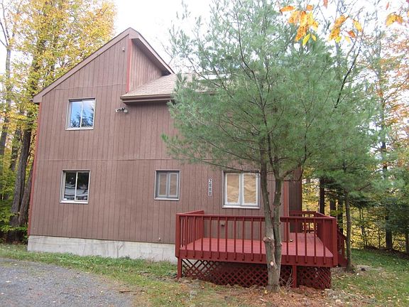 2nd image of 2888 Fairhaven Dr