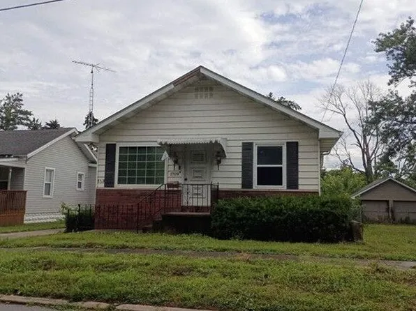 1709 Pace Ave, Mount Vernon, IL 62864