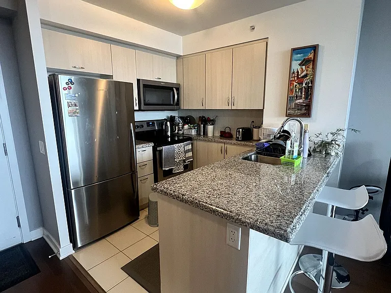 5740 Yonge St #1603 — Photo 3